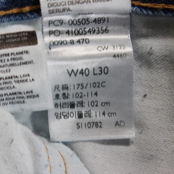 Levi’s 505 Jeans Men's 40x30 Blue Regular Straight Medium Wash - Picture 3 of 10